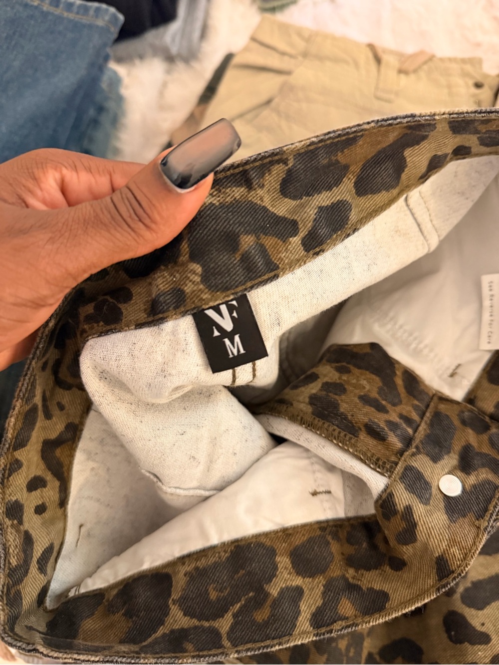 Leopard Print Denim Bermuda Shorts - Picture 7 of 8